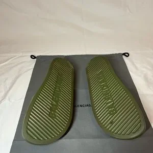Balenciaga Pool Slide Sandal Kaki Green and Bag—Mens:8 Balenciaga | Shoes | Balenciaga Pool Slide Sandal Kaki Green  main image 3